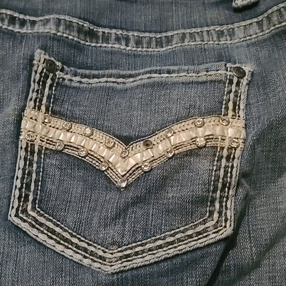 Jeans - Picture 5 of 9
